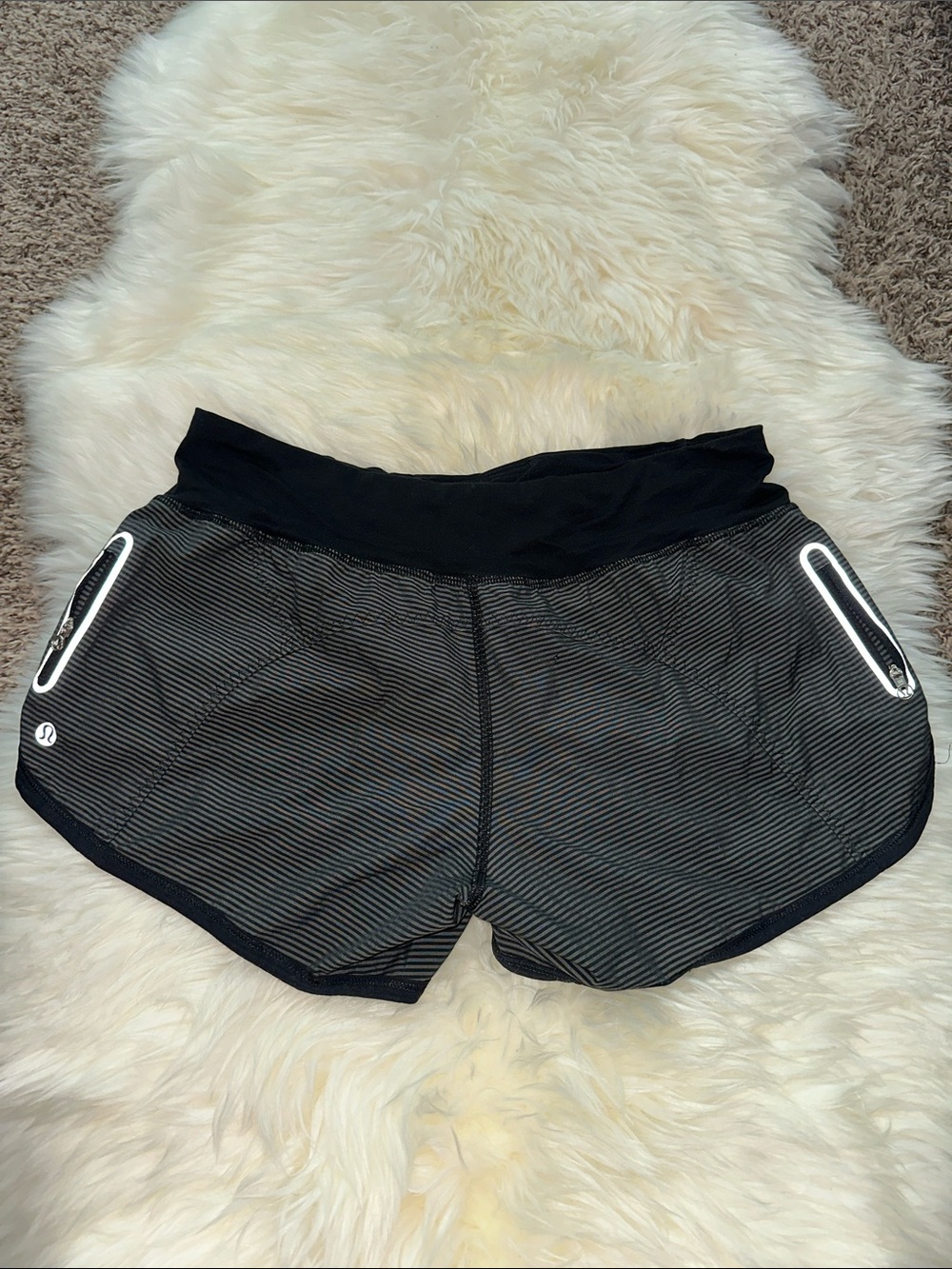 **RARE**discontinued reflective Lululemon Athletica 2-way stretch running shorts